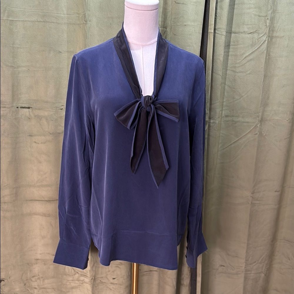NWT Equipment 100% silk Blue Tie Front Blouse with Mandarin Collar, S